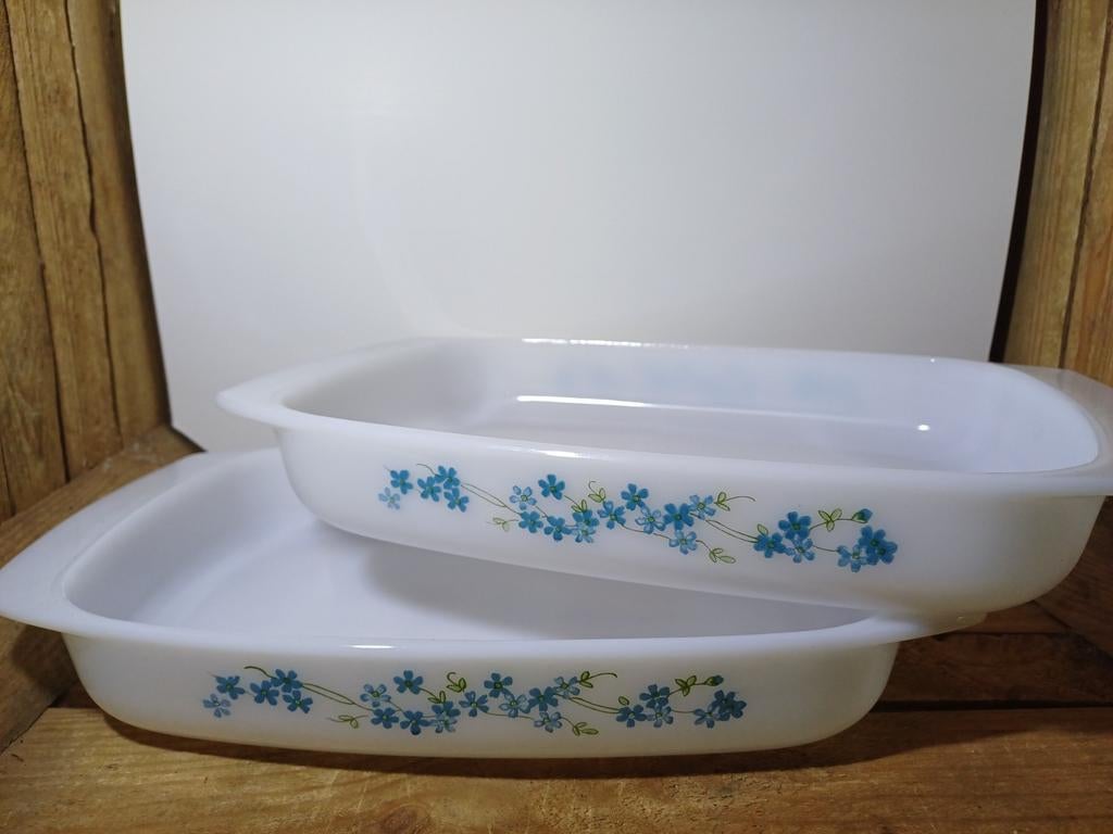 2x Arcopal ovenschaal 30 cm – blauwe bloemen – vintage Frank, Antiek en Kunst, Ophalen of Verzenden