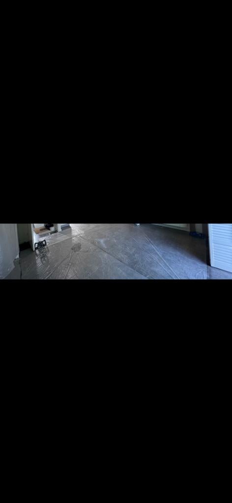 Gezocht: iemand voor leggen vissengraat laminaat 37m² A’dam