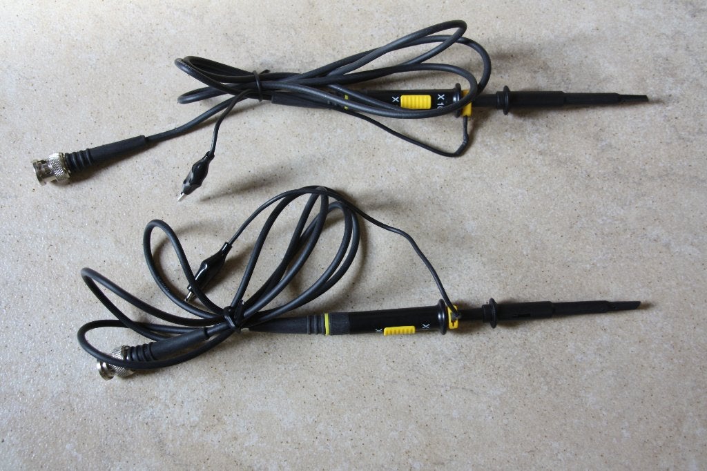 Oscilloscope Probe 300VDC CAT II. Twee stuks. Nieuw., Ophalen of Verzenden, Nieuw
