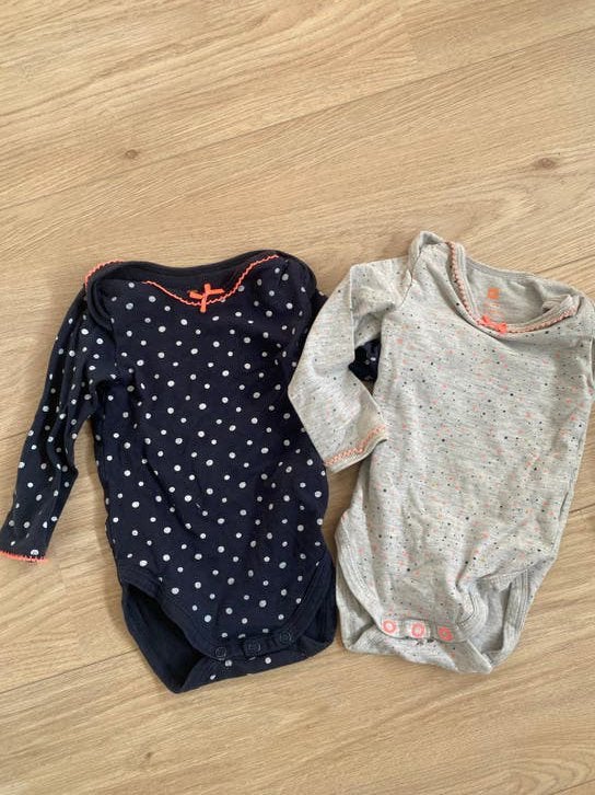 2 Hema rompers maat 62-68, stippen en spetters, Ophalen of Verzenden, Gebruikt, Meisje, Nacht- of Onderkleding