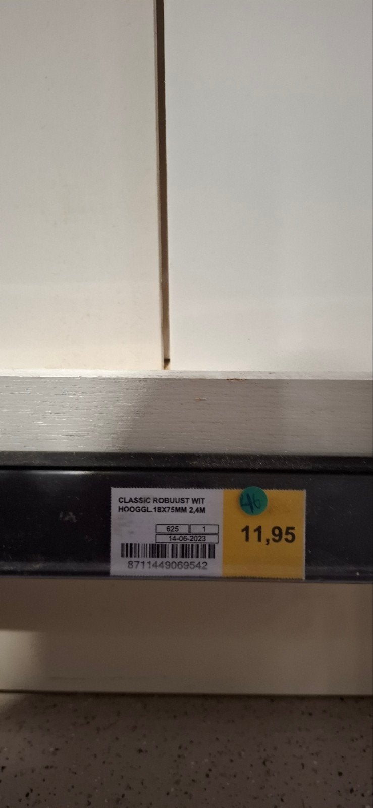 Witte plinten Mdf  Maclean 120 meter met Div acc, Ophalen, Gebruikt, Mdf, 200 tot 250 cm