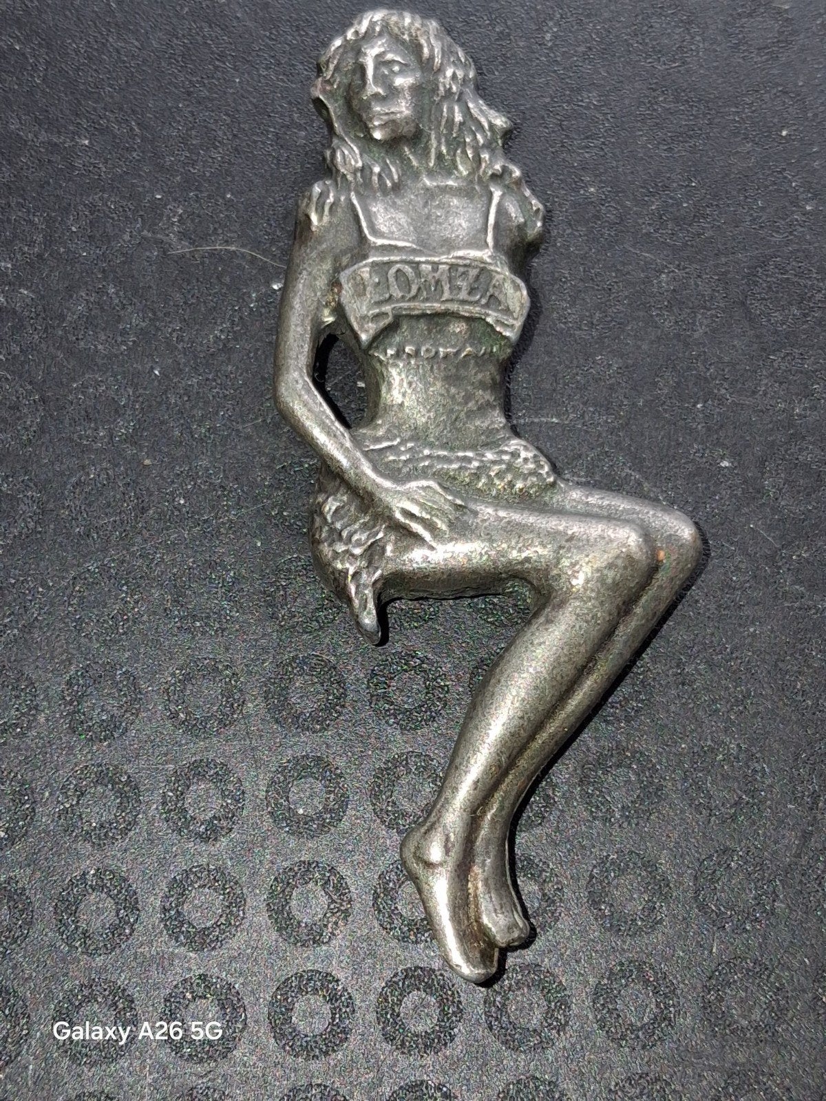 Vintage metalen pin-up beeldje - Sexy opener, Ophalen of Verzenden, Gebruikt, Mens