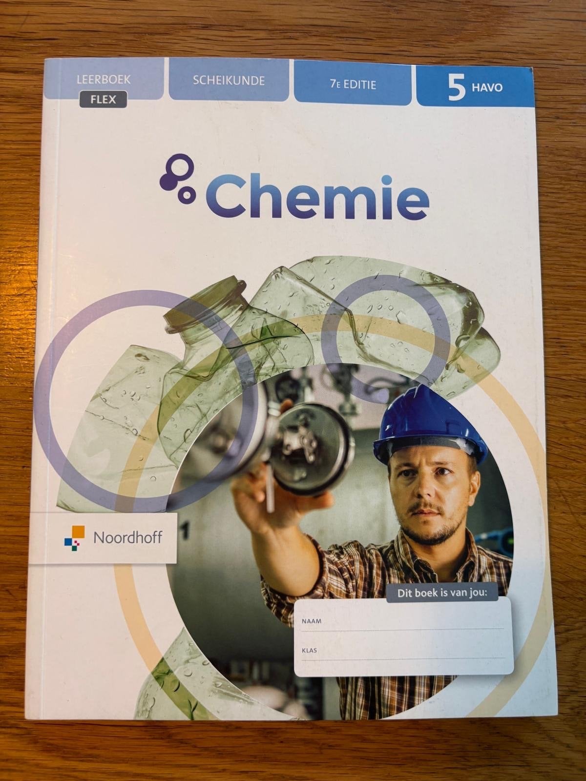 Scheikunde 5 HAVO Leerboek Chemie & Examenbundel 2025-2026, Boeken, Ophalen of Verzenden, Zo goed als nieuw, HAVO, Scheikunde
