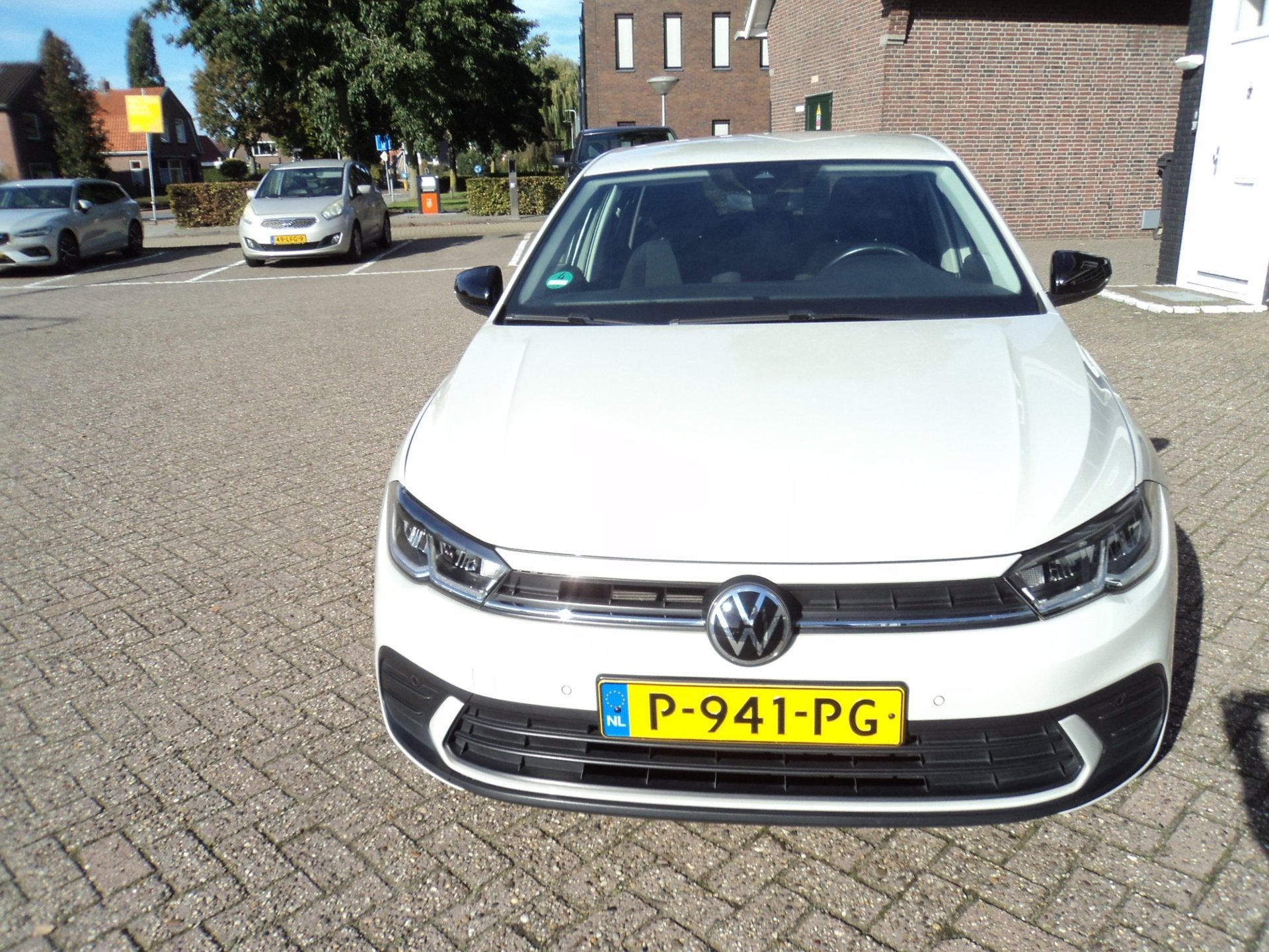 Volkswagen Polo 1.0 TSI Life ACC CRUISE CONTROL FRONT ASSIST, Voorwielaandrijving, Stof, Gebruikt, 1072 kg
