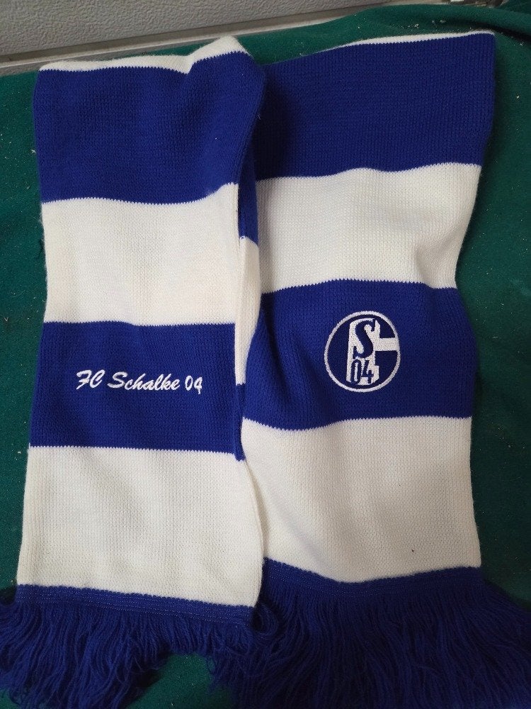 sjaal schalke 04, Ophalen of Verzenden, 'T Olde Gre-j, Info@toldegrej.nl, Endepoelstraat 20f Didam