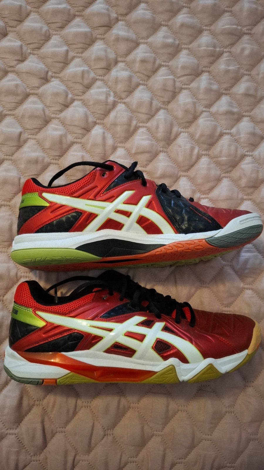 verschillende schoenen maat 40 en 41 en spijkerjasje, Ophalen, Blauw, Sneakers of Gympen, Zo goed als nieuw