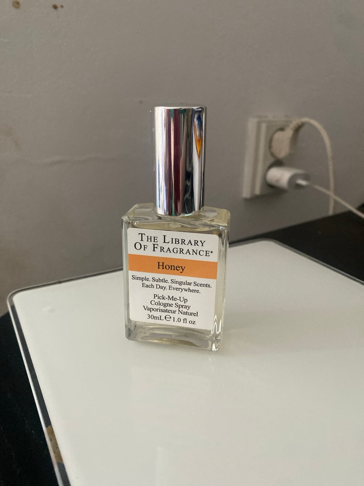 The Library of Fragrance Honey Cologne Spray 30ml, Sieraden, Tassen en Uiterlijk, Uiterlijk | Parfum, Ophalen of Verzenden, Zo goed als nieuw