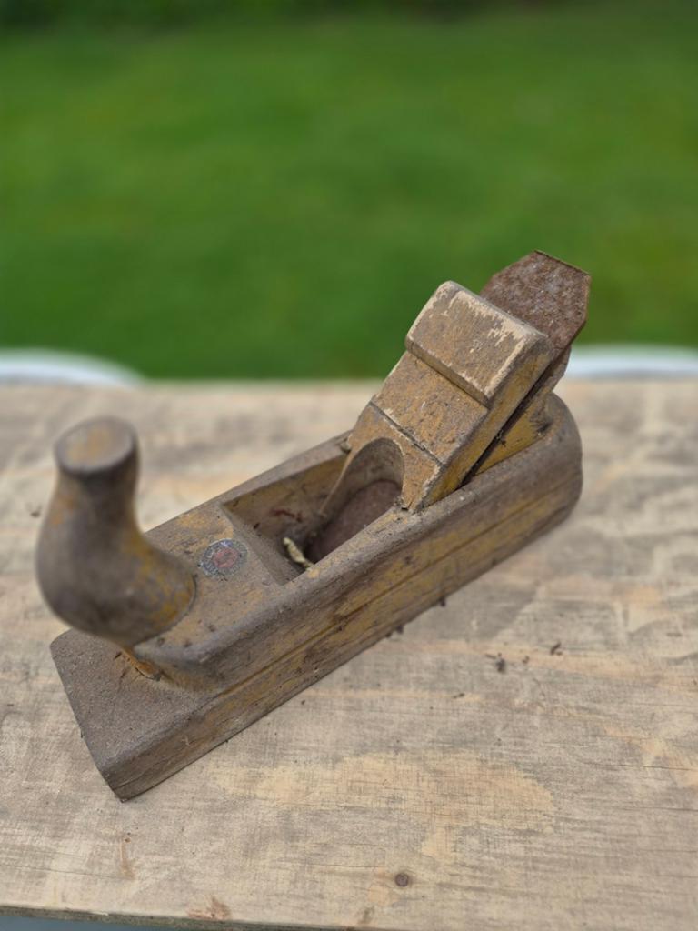 Antieke houten blokschaaf met hoorn (Nooitgedagt type), Antiek en Kunst, Antiek | Gereedschap en Instrumenten, Ophalen of Verzenden
