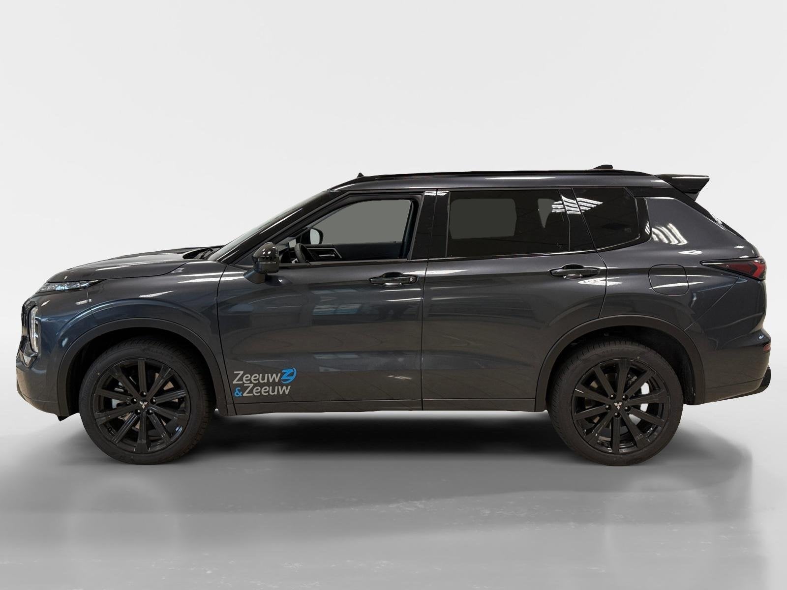 Mitsubishi Outlander 2.4 PHEV | BLACKLINE | 20'' BLACK | PAN, Automaat, 2095 kg, Outlander, Euro 6