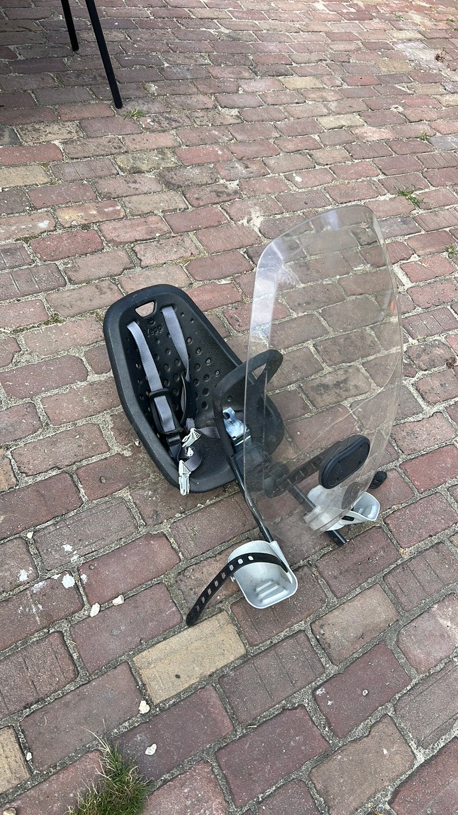 Fietsstoeltje YEPP GMG, Ophalen, Zo goed als nieuw