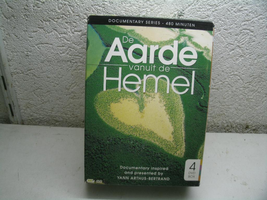 dvd 275b de aarde van uit de hemel 4 dvd, Alle leeftijden, Ophalen of Verzenden, Zo goed als nieuw, Natuur