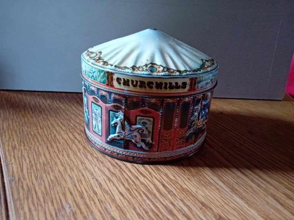 Churchill's Carousel blik 14 x 11cm, Verzamelen, Ophalen of Verzenden, Gebruikt, Koek(jes)