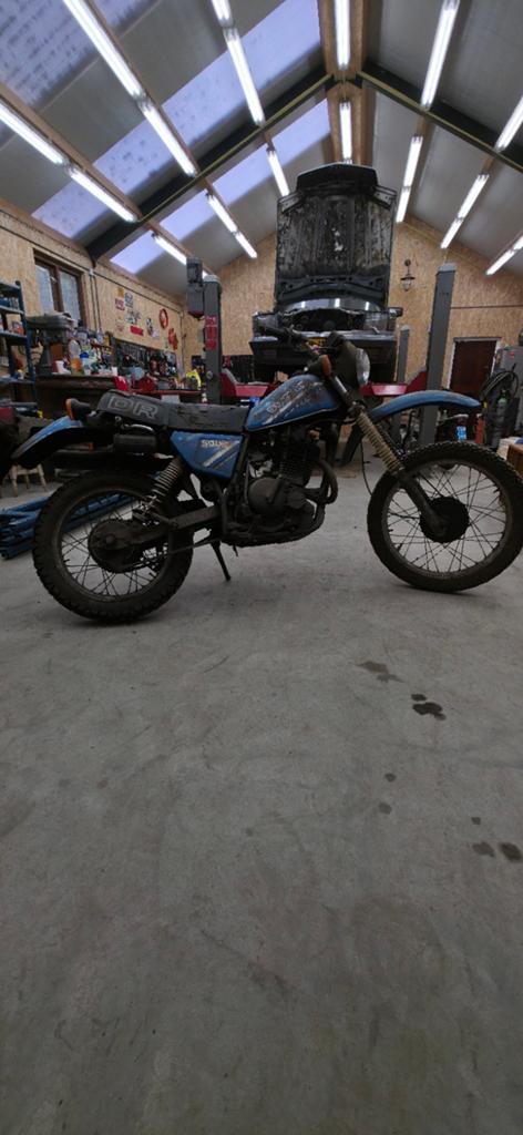 Echte schuurvondst !    opknapper crosser suzuki dr500 s, Motoren
