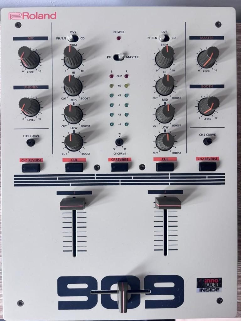 Roland DJ-99 2-Channel DJ Mixer, Limited Edition, NM, Overige merken, Overige typen, Ophalen of Verzenden, Zo goed als nieuw