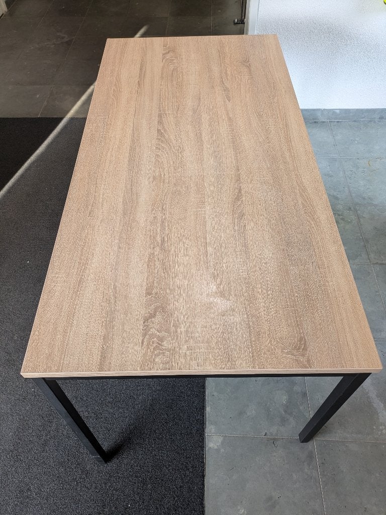 bureau, Overige typen, 160 cm, Gebruikt, Hout