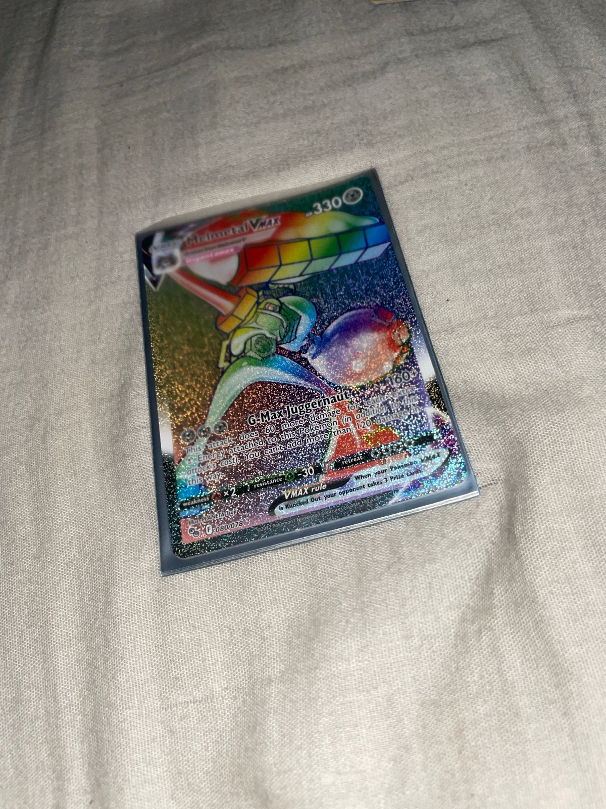 Urshifu VMAX Rainbow Rare Pokémon Kaart, Ophalen of Verzenden, Zo goed als nieuw, Losse kaart, Foil
