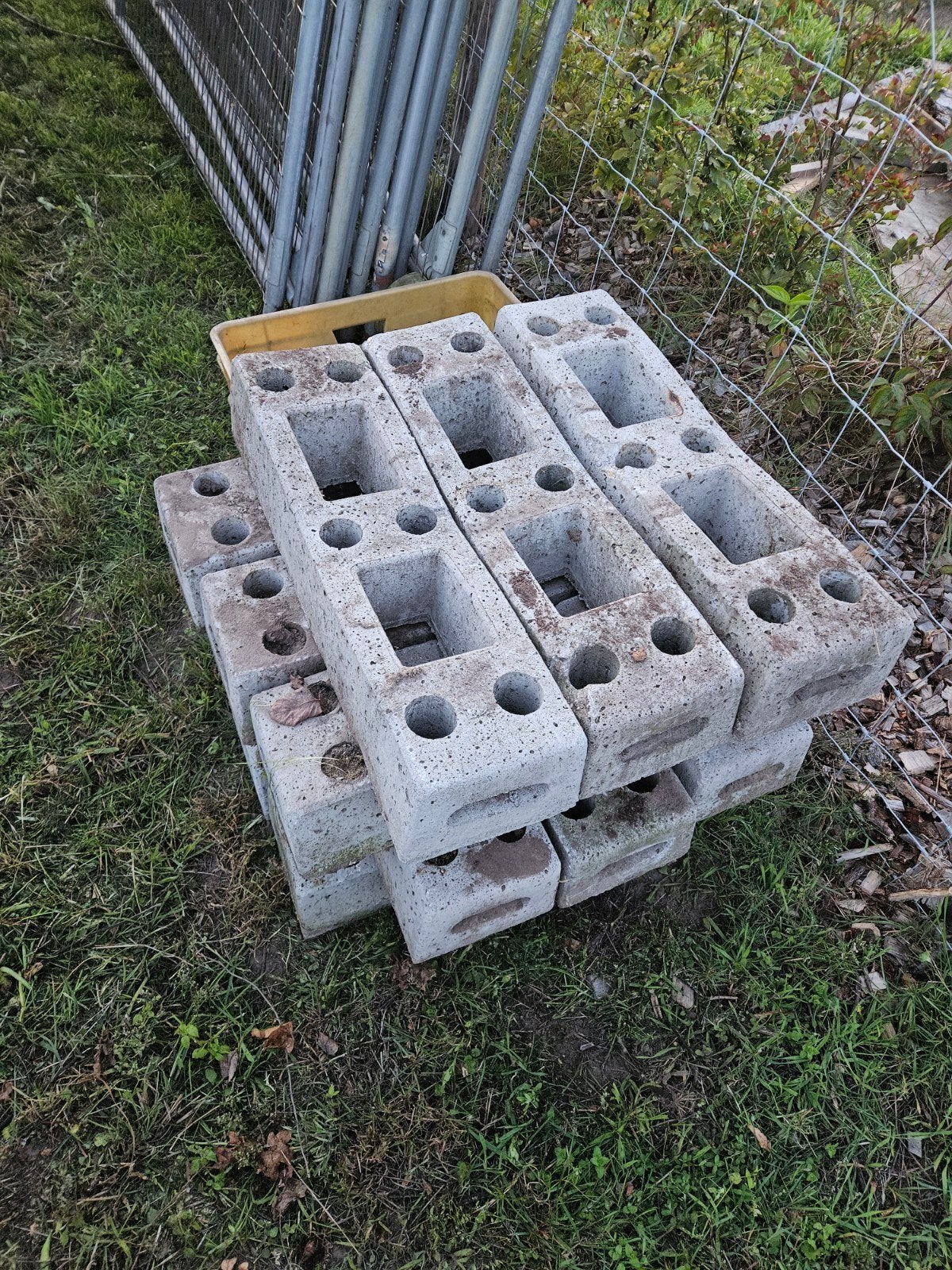 9x bouwhek met blokken en klemmen, Tuin en Terras, Ophalen, Gebruikt, Overige typen