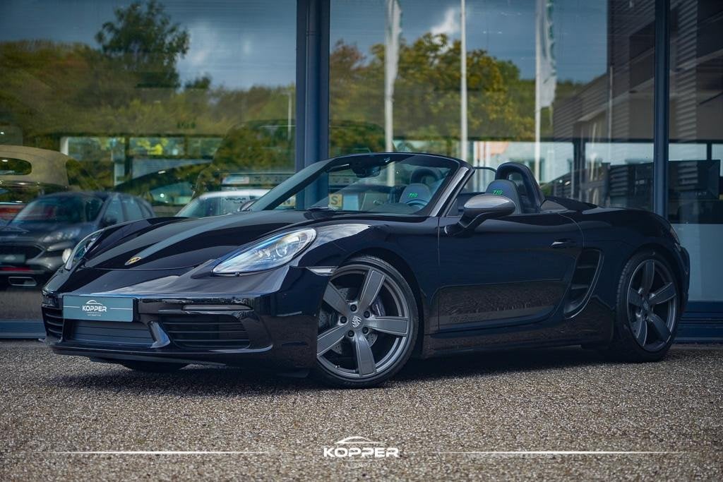 Porsche 718 Boxster 2.0 T / NL Auto / 18-Voudig / Carplay /, Auto's, Achterwielaandrijving, Gebruikt, 4 cilinders, Cabriolet