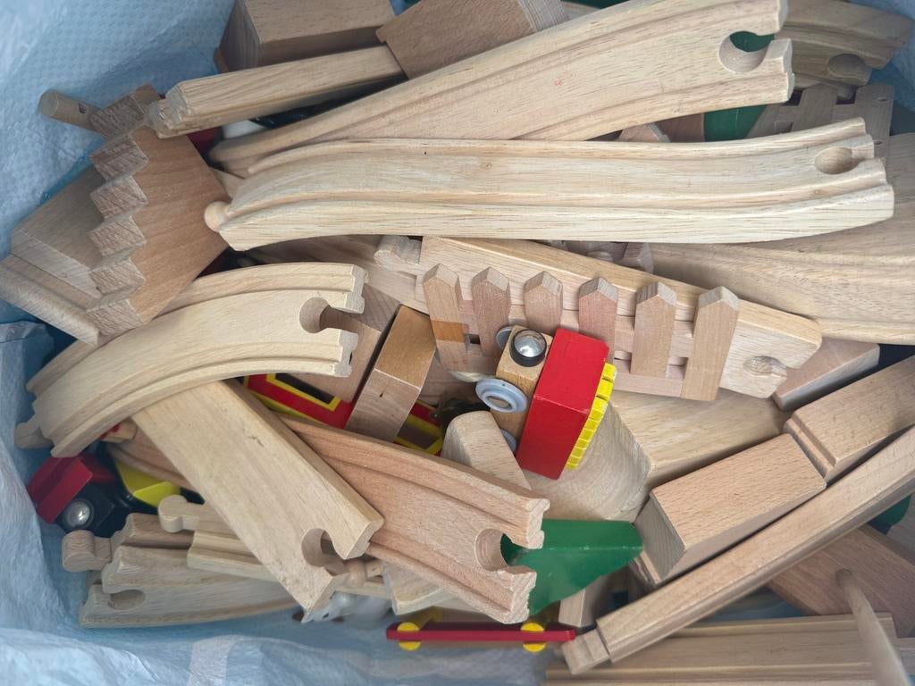 Grote tas vol met vintage houten onderdelen voor trein, Kinderen en Baby's, Ophalen, Gebruikt
