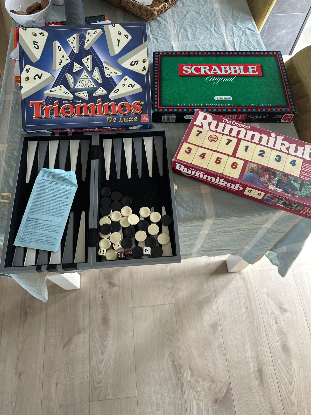 Bordspellen set: Scrabble, Triominos, Backgammon, Een of twee spelers, Ophalen, Gebruikt