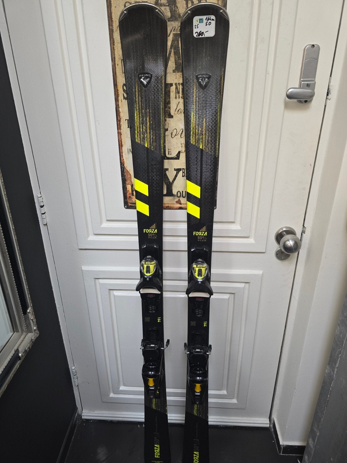 164 cm ROSSIGNOL FORZA 50 R12 ALL SNEUW 2025 np760€, 160 tot 180 cm, Gebruikt, Rossignol, Ophalen of Verzenden