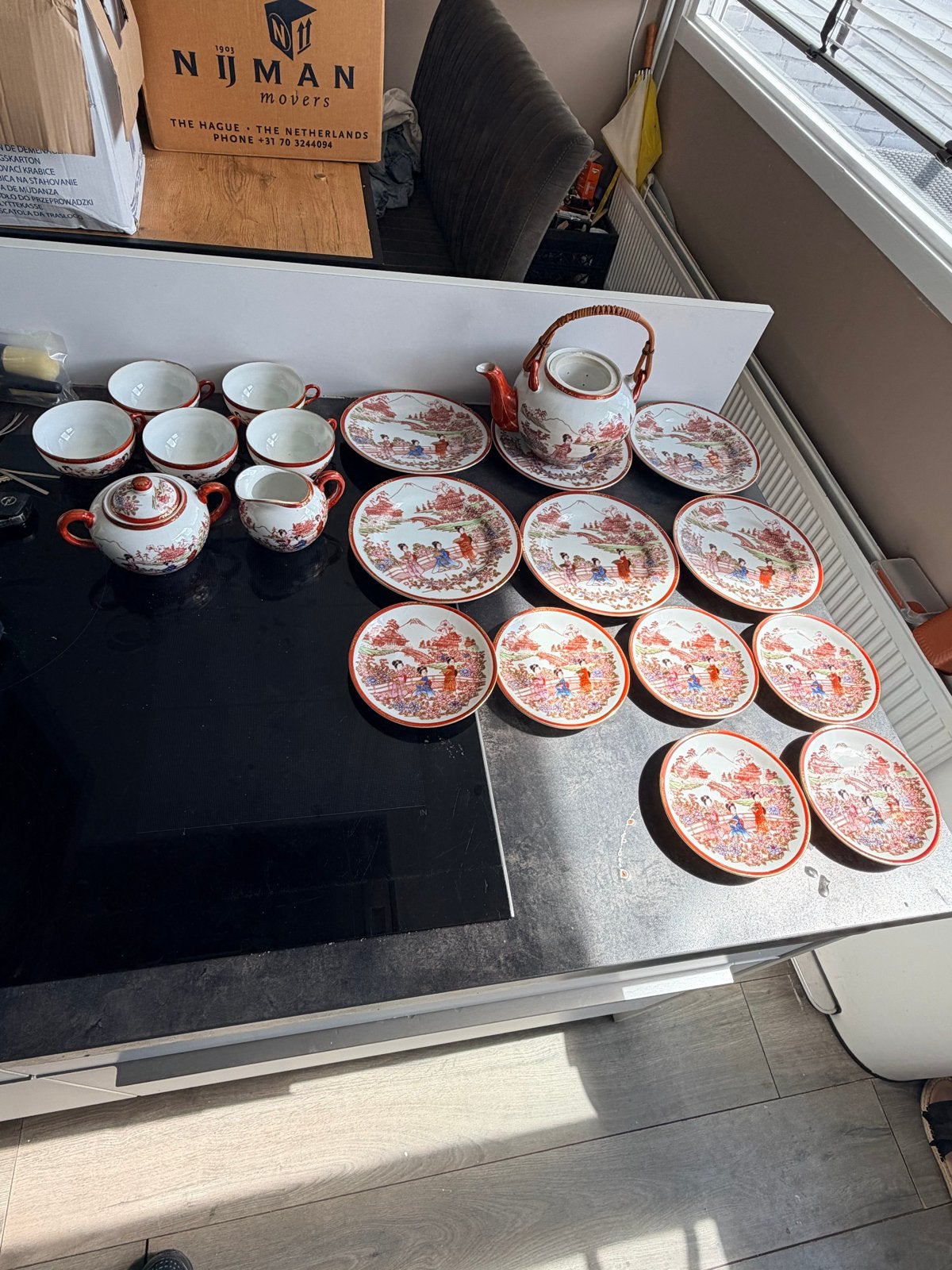 Vintage Japans theeservies met geisha's en pagodes, Ophalen