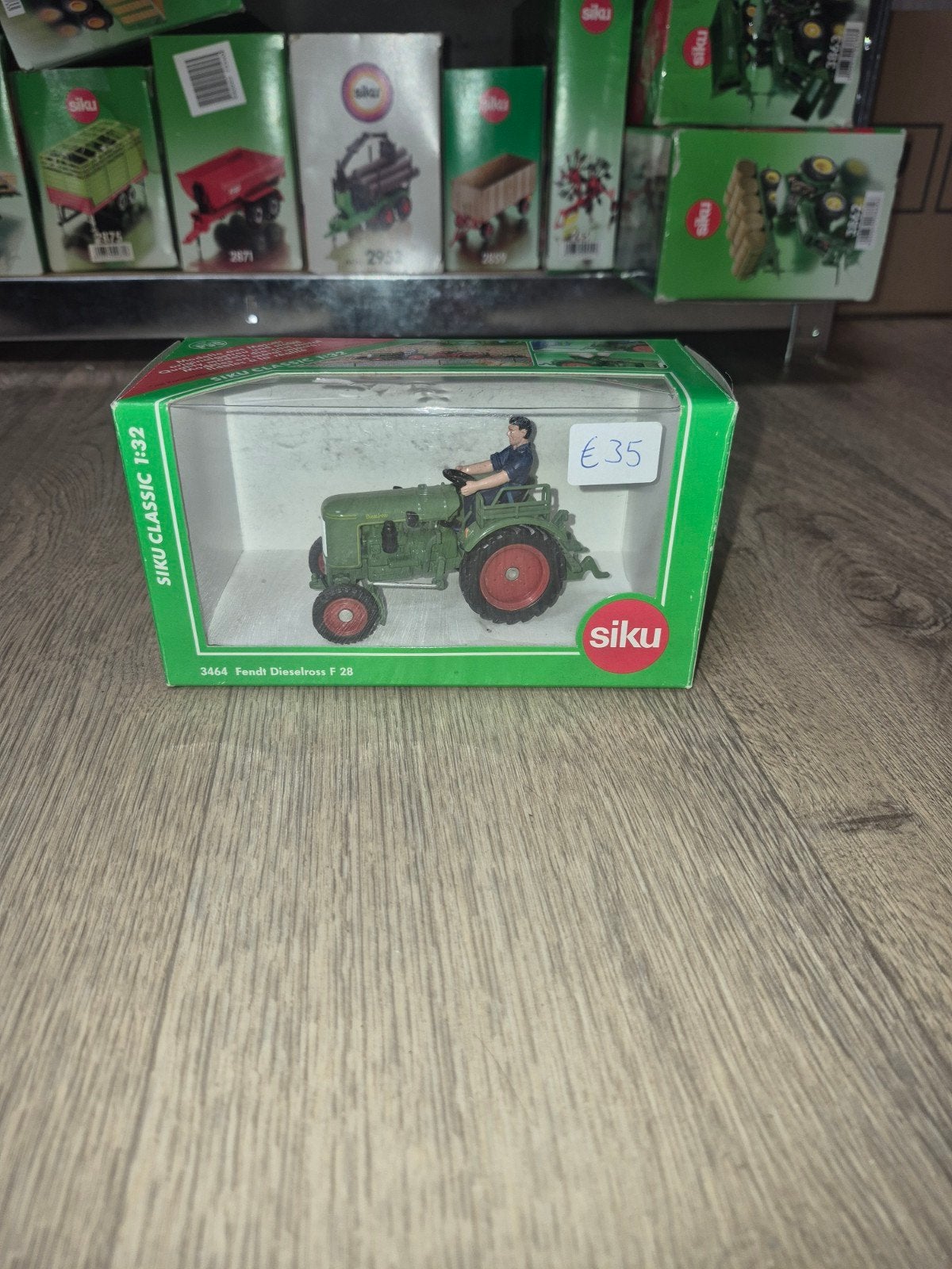 Siku Classic 1:32 Fendt Dieselross F 28 Tractor
