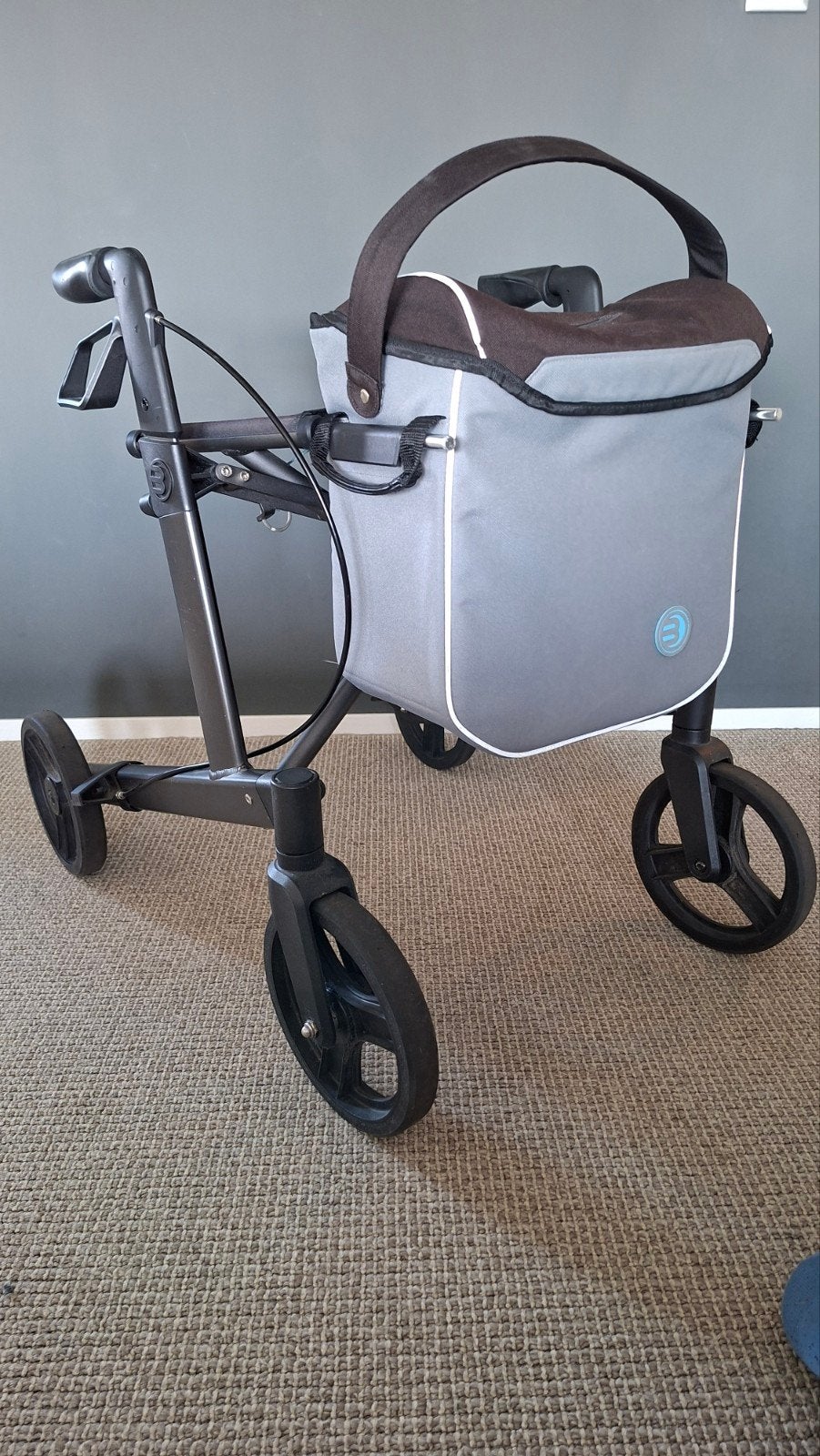 Bechle Brado rollator maat S, Diversen, Rollators, Ophalen, Lichtgewicht