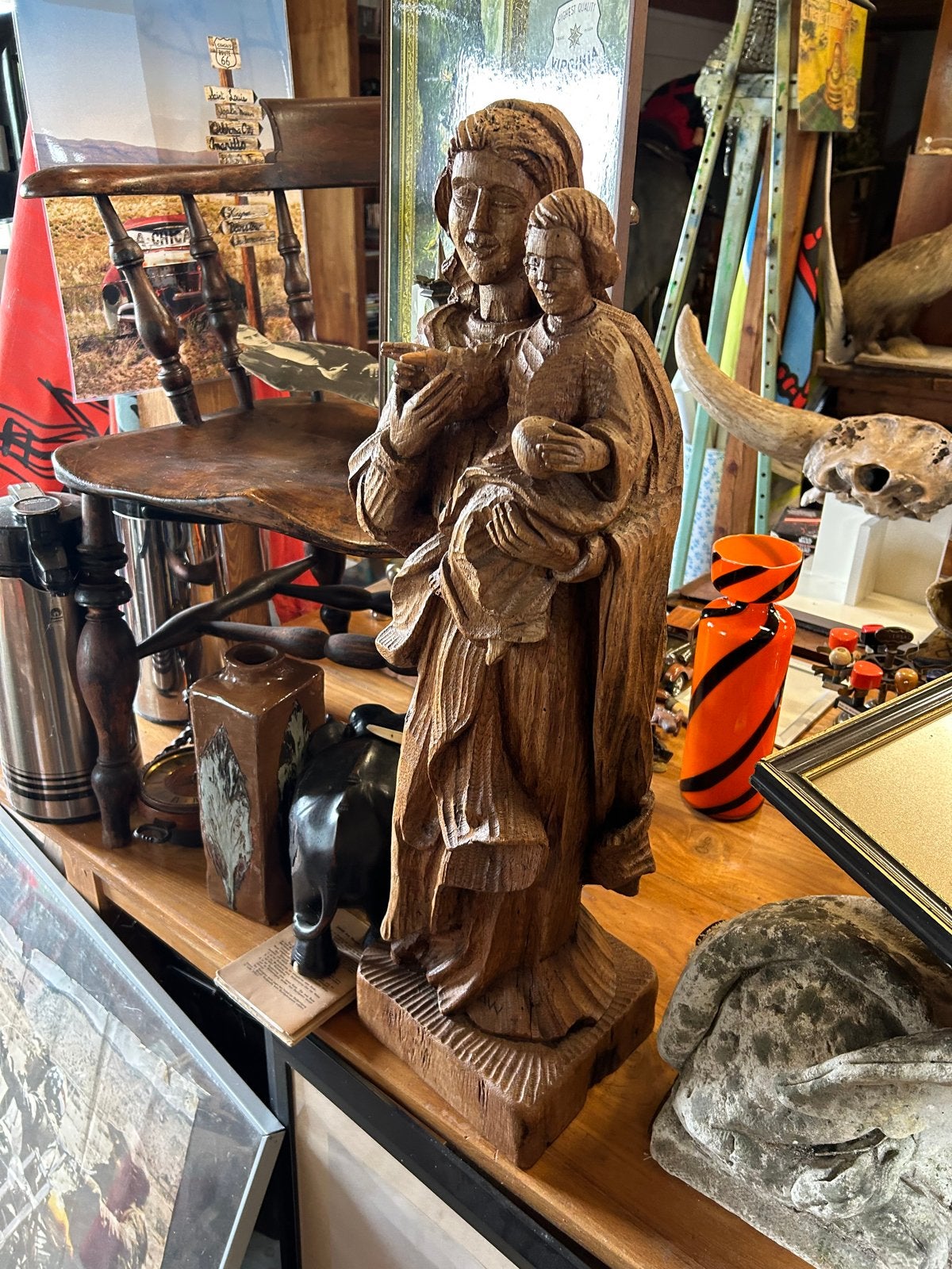 Oud eiken beeld van Maria met kind, Antiek en Kunst, Kunst | Beelden en Houtsnijwerken, Handgemaakt, Beeld, Hout, Bruin