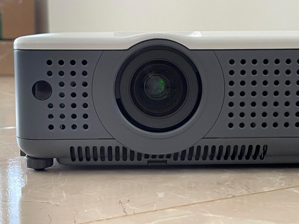 SANYO PLC-XU78 LCD Projector, N, N, Ophalen of Verzenden, 1980 tot heden