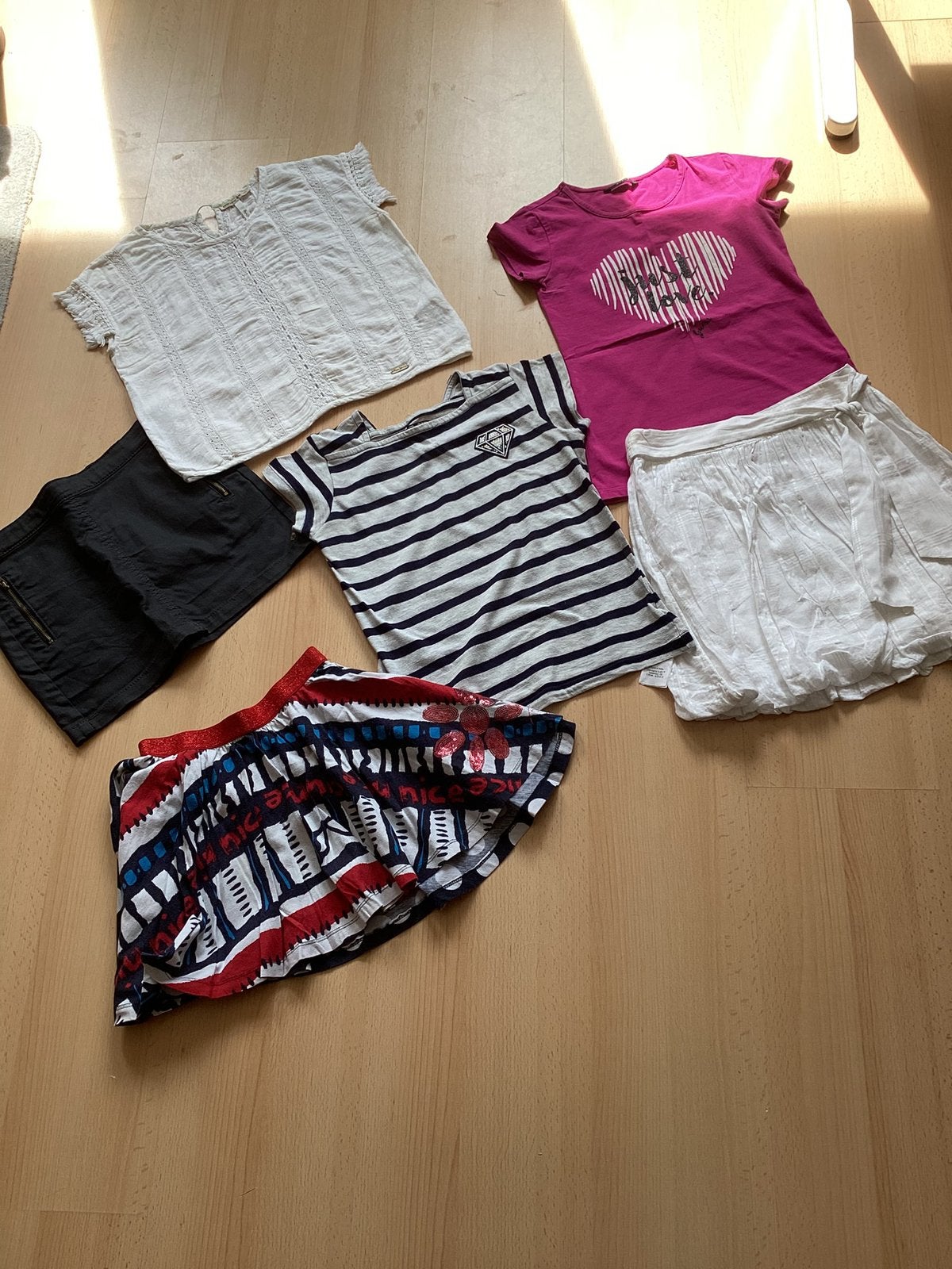 Pakket merkkleding zomer mt 128/134 zgan, Kinderen en Baby's, Ophalen of Verzenden, Zo goed als nieuw, Maat 128