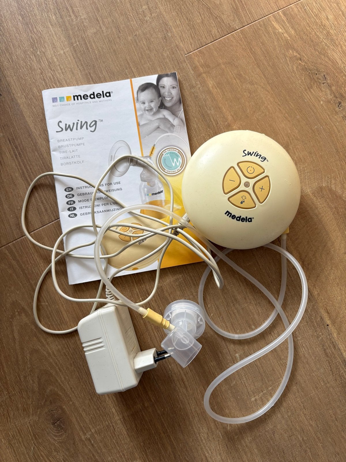 Medela Swing kolf met diverse toebehoren, Ophalen, Gebruikt
