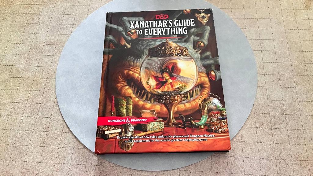 D&D Xanathar's Guide to Everything 5e rules supplement, Ophalen of Verzenden, Zo goed als nieuw, Overige soorten, Boek of Catalogus