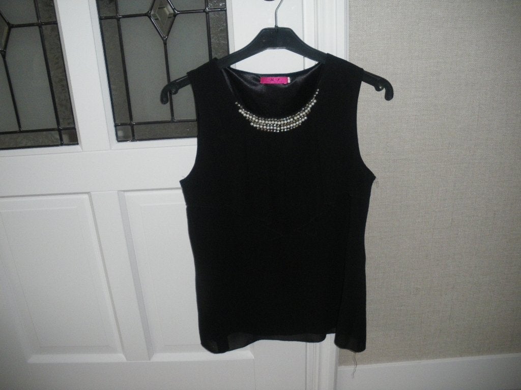nieuw heel mooi zwart zomer topje ketting merk h f mt smal, Zwart, Nieuw, Ophalen of Verzenden, Maat 36 (S)