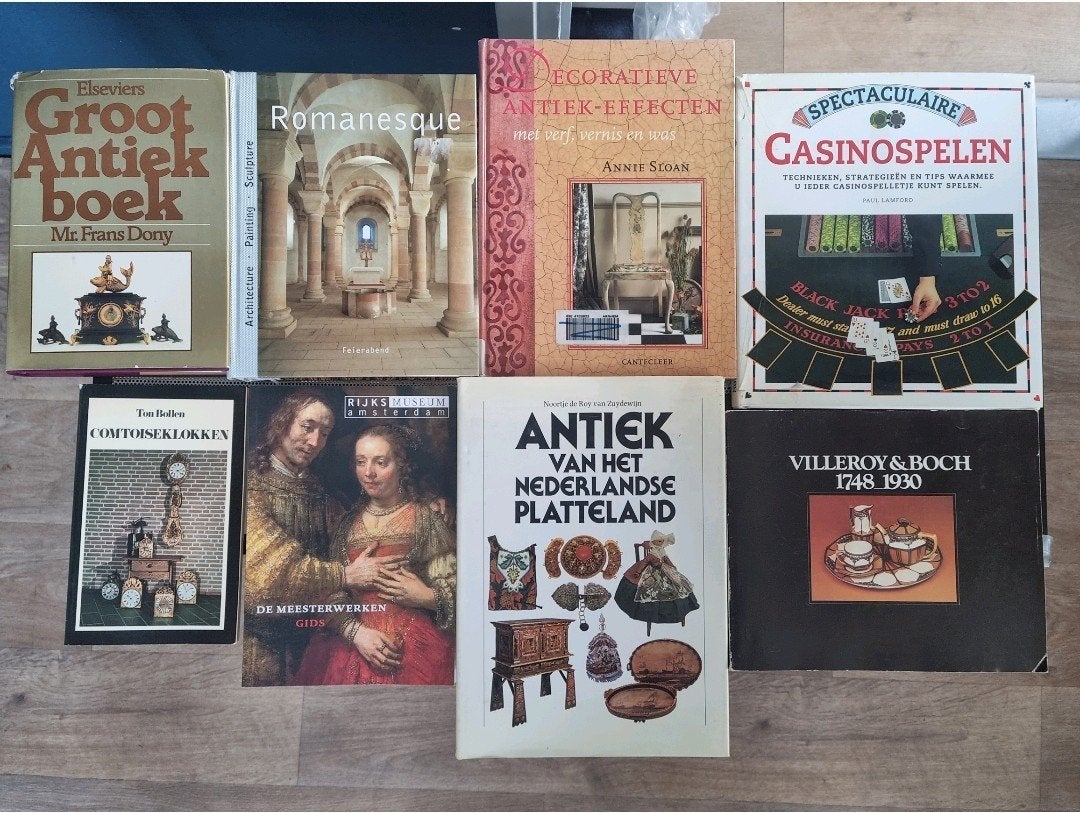 Partij boeken antieke klokken groot antiek boek platteland, Boeken, Ophalen of Verzenden, 19e eeuw, Gelezen