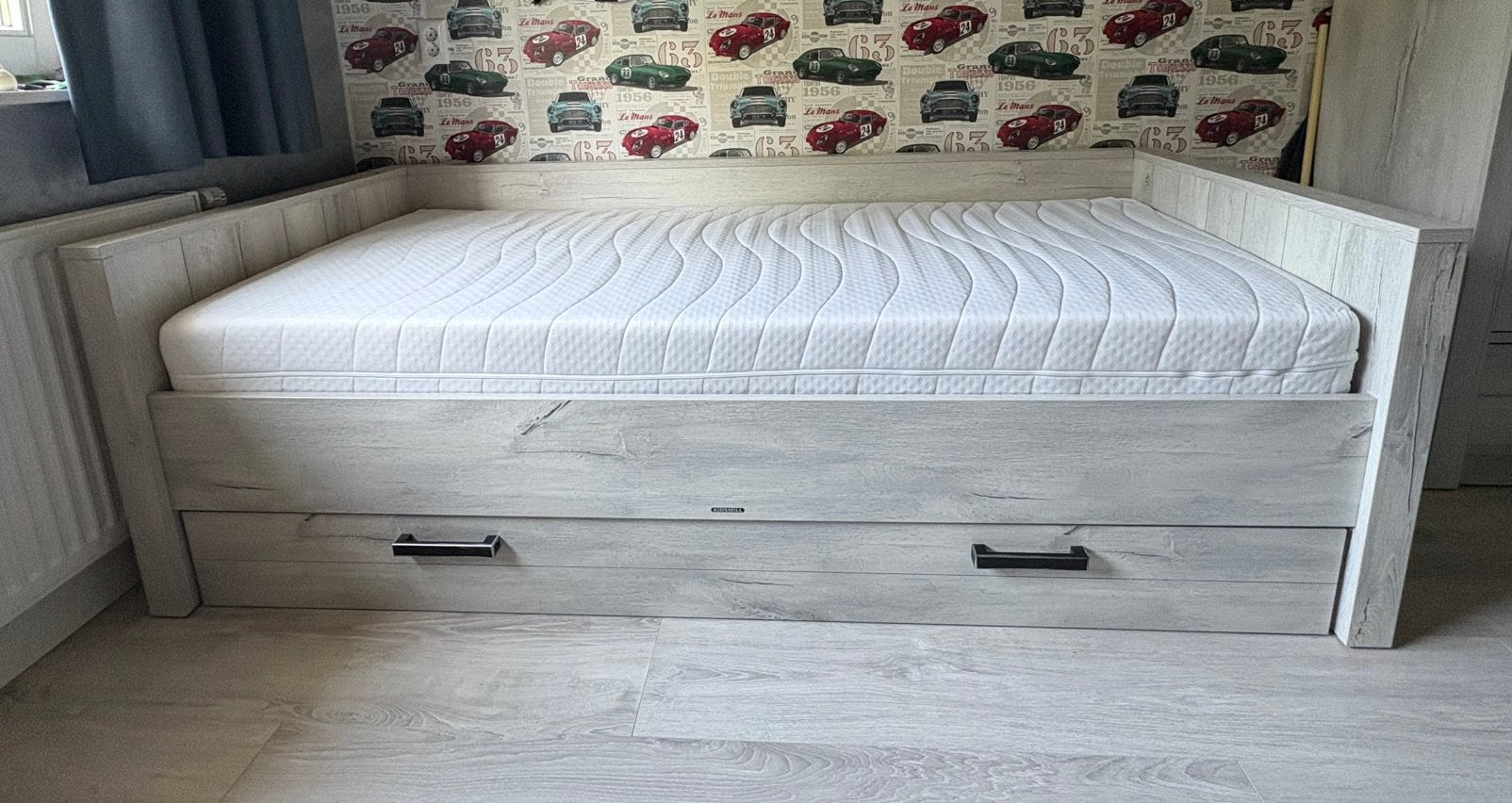 Kidsmill Sem Nautic eenpersoonsbed / tienerbed &(logeer)lade, Ophalen, 85 tot 100 cm, Zo goed als nieuw, Matras