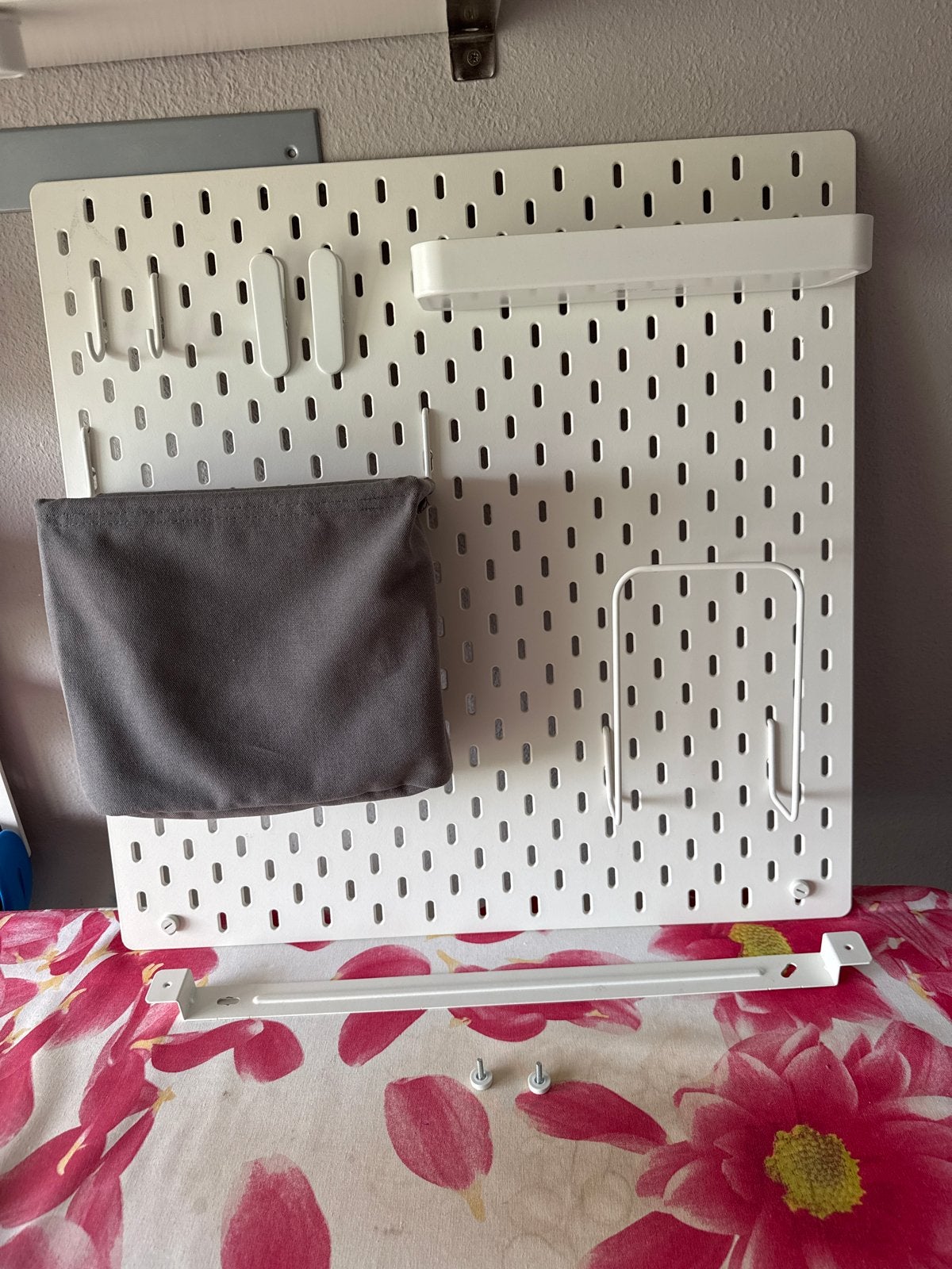 IKEA SKÅDIS Opbergbord met accessoires, Ophalen, Gebruikt