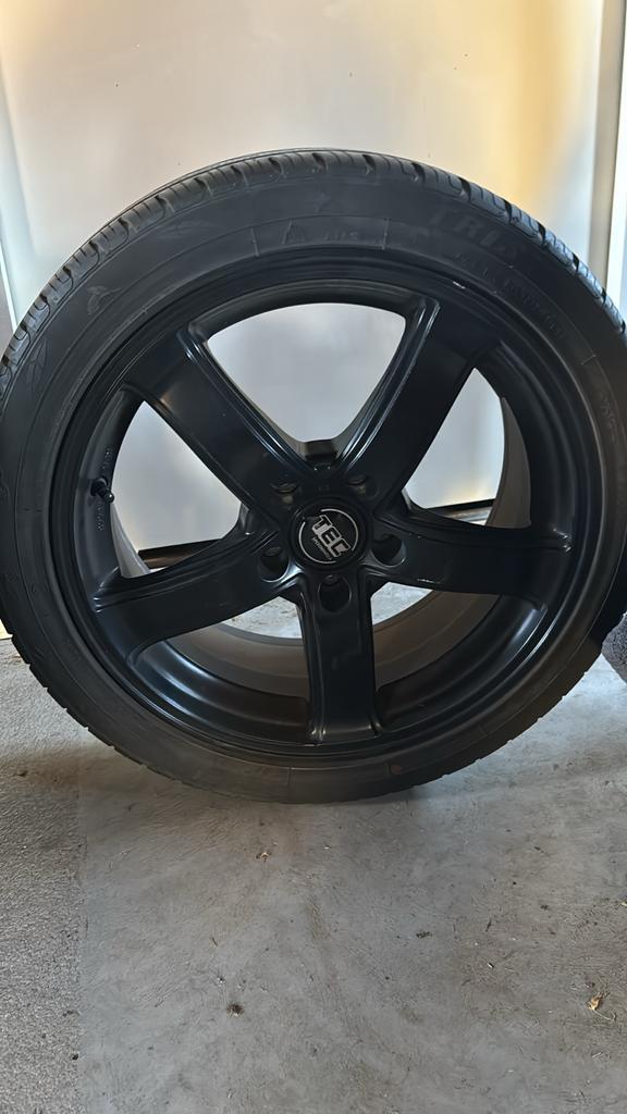 TEC Velgen met Vredestein All Season Banden 215/45 R17, Ophalen, Banden en Velgen, 17 inch, All Season