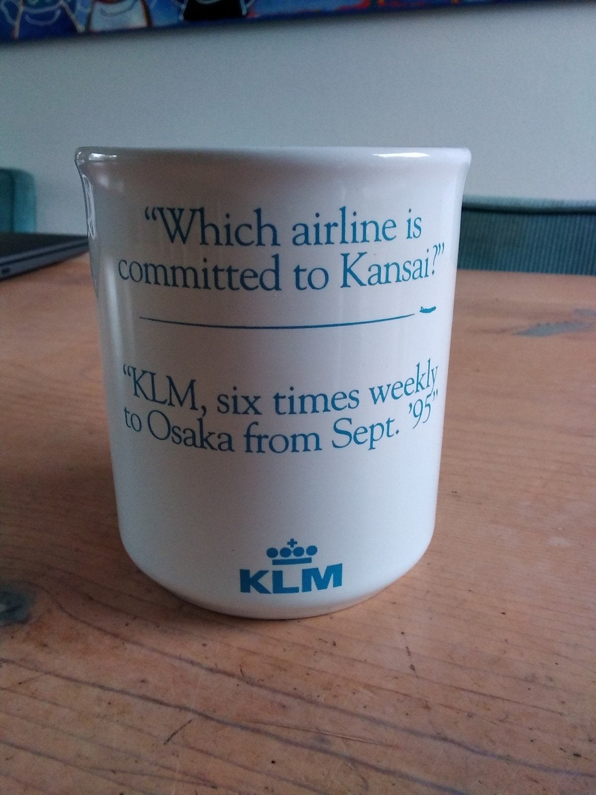 Mok KLM Osaka / Kansai International Airport 1995, Verzenden, Nieuw, Overige stijlen, Kop(pen) en/of Schotel(s)