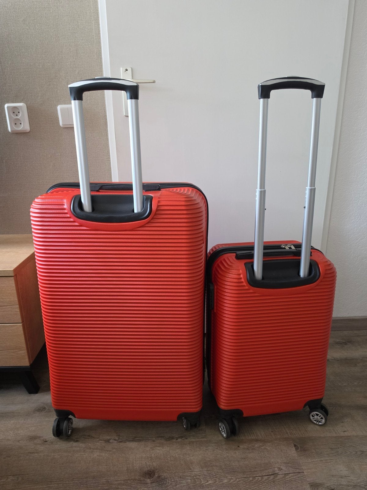 Set van 2 TravelPolo koffers - Oranje, Sieraden, Tassen en Uiterlijk, Koffers, Overige materialen, Zo goed als nieuw, 70 cm of meer
