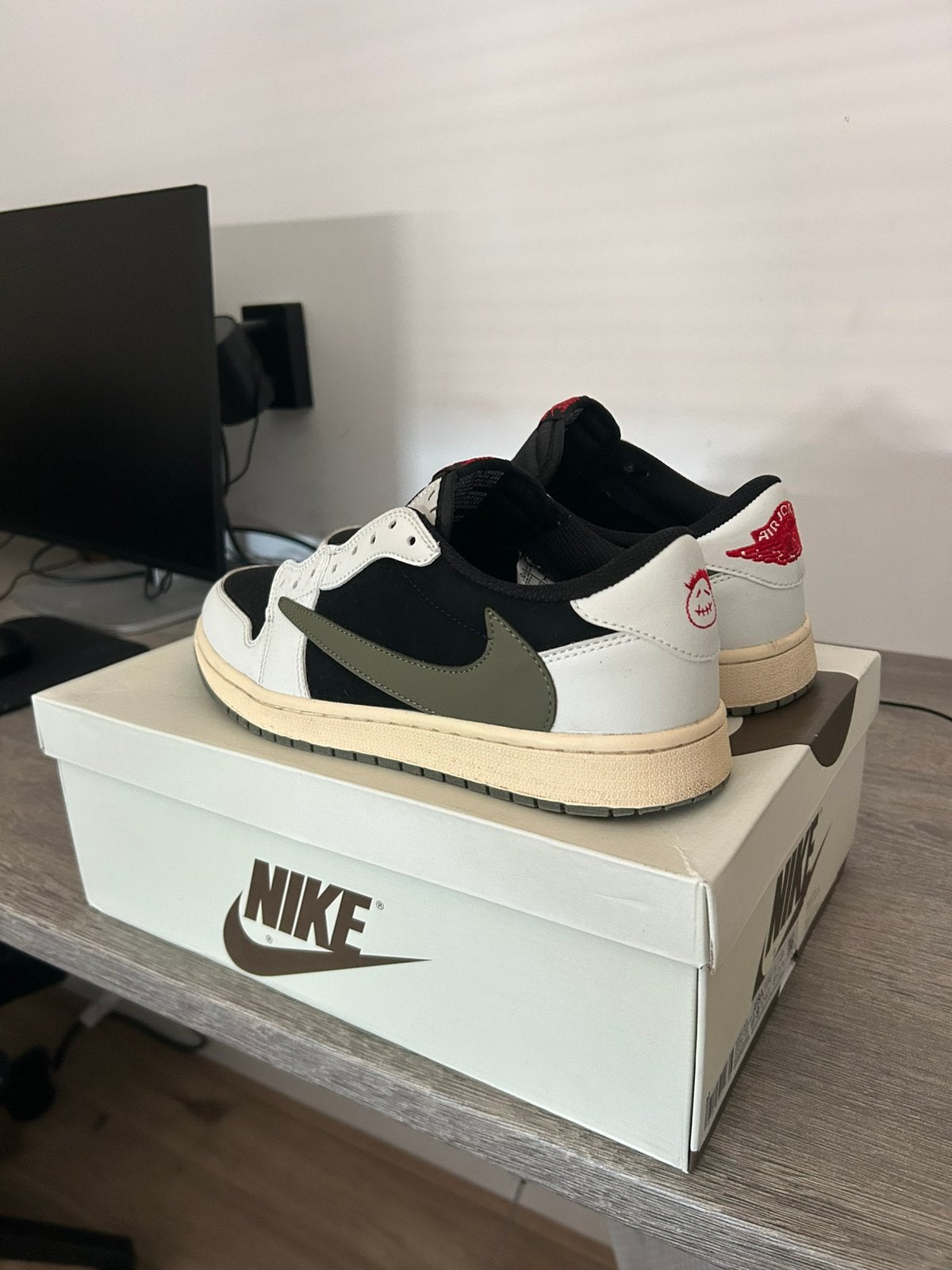Nike Dunk Low x Travis Scott – Maat 43, Kleding | Heren, Schoenen, Ophalen of Verzenden, Nieuw