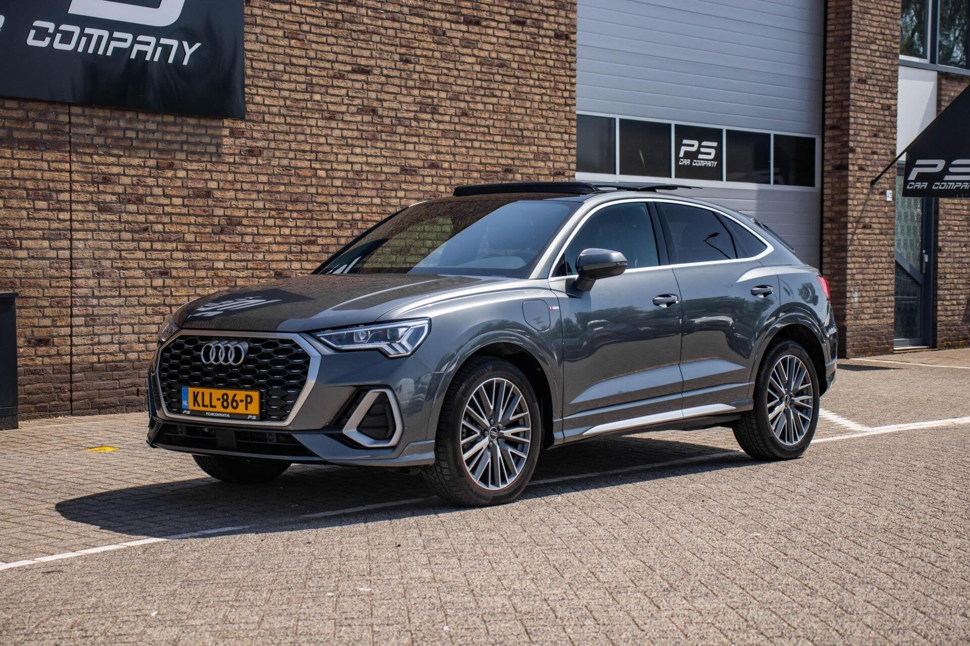 Audi Q3 45 TFSI e S-Line, Pano, Leder, Ambient, Carplay, Auto's, Gebruikt, Met garantie (alle), Automatische klimaatregeling, Hybride Elektrisch/Benzine