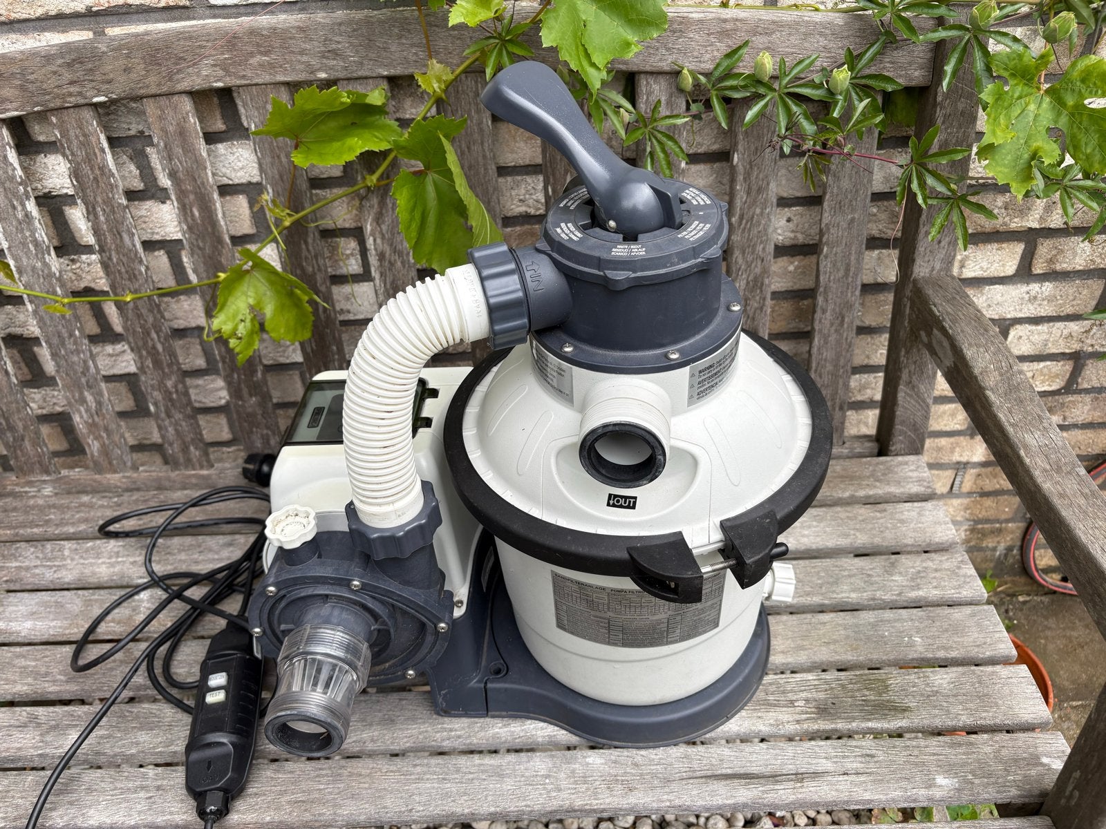 Intex zandfilterpomp en zoutwatersysteem SF90220RC-1, Ophalen, Gebruikt