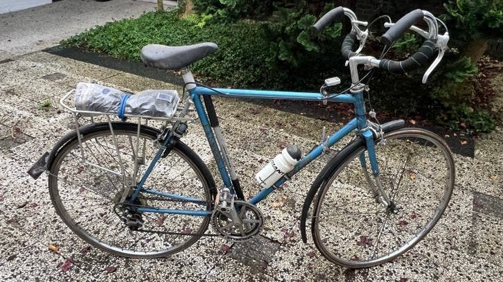 Vintage racefiets - Blauw, gebruikt, met bagagedrager, Fietsen en Brommers, Fietsen | Racefietsen, Gebruikt, Staal, 53 tot 57 cm