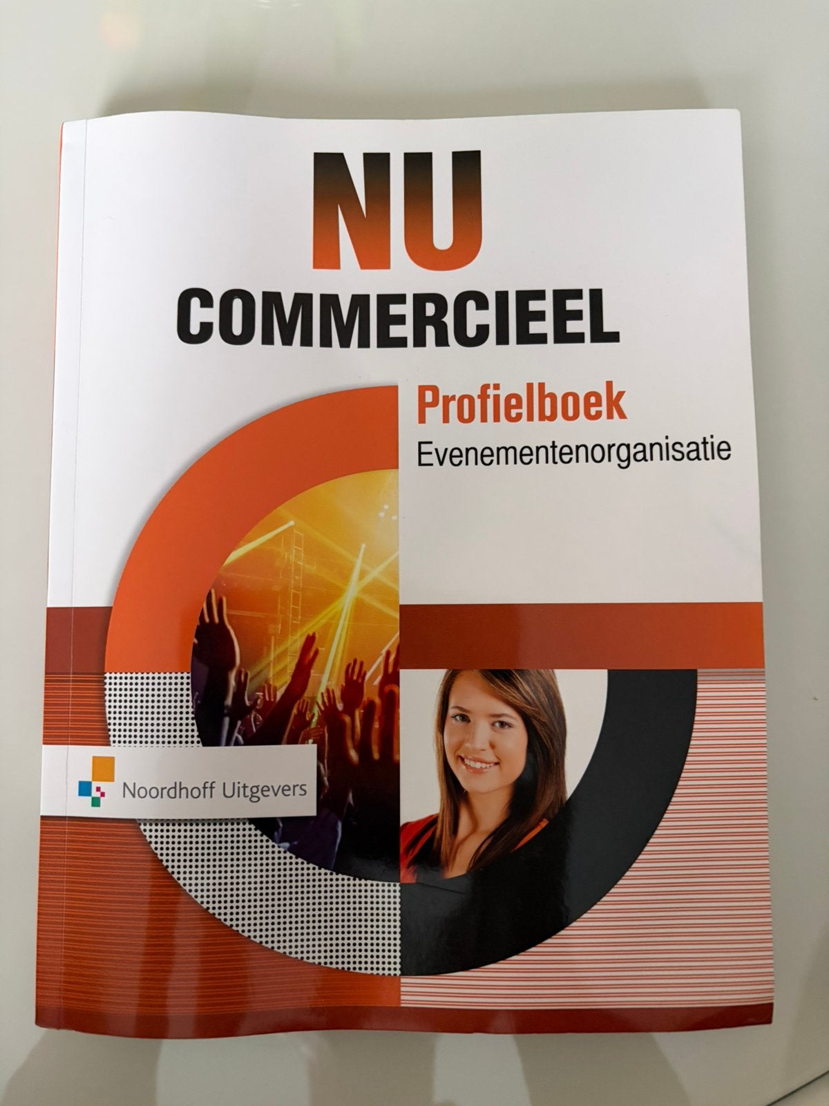 NU Commercieel - Profielboek Evenementenorganisatie (ZGN), Boeken, Ophalen, Zo goed als nieuw, Economie en Marketing