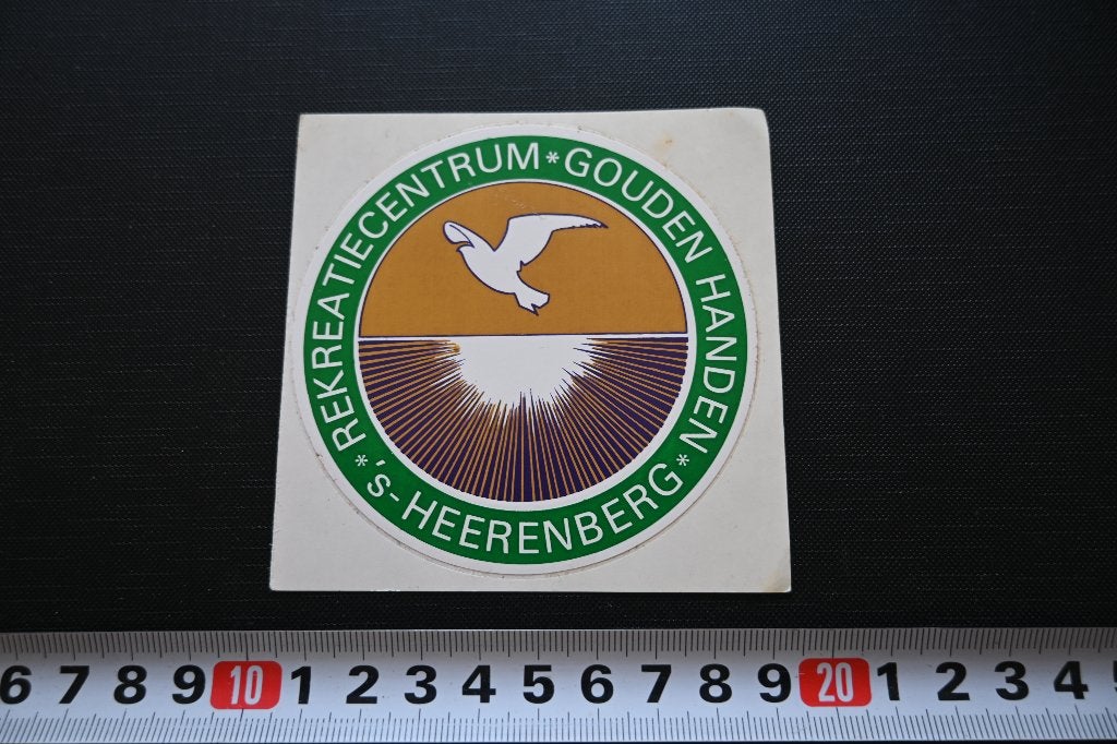 sticker rekreatiecentrum gouden handen 's-heerenberg, Ophalen, Zo goed als nieuw