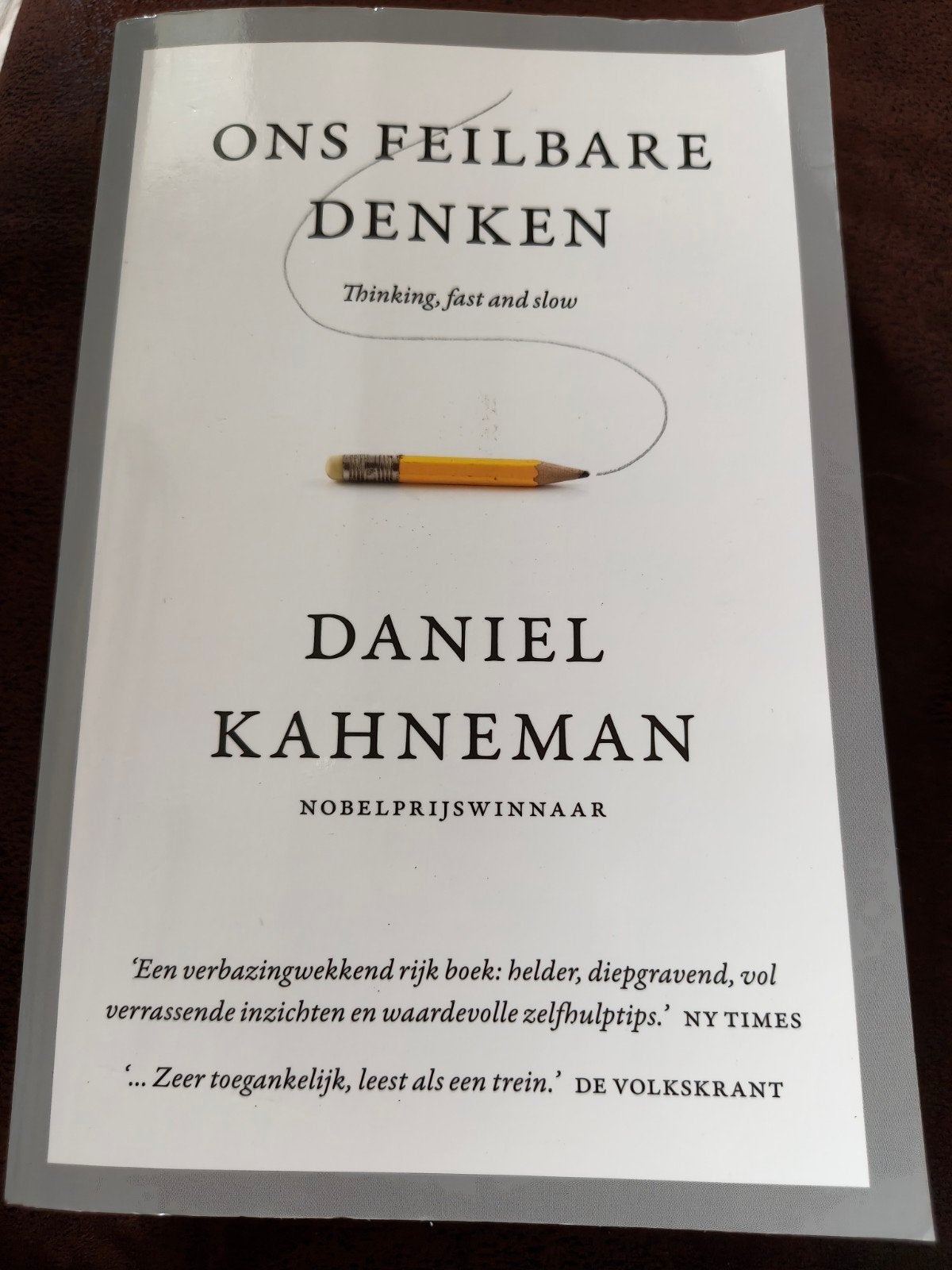 Ons Feilbare Denken - Daniel Kahneman (Zo goed als nieuw), Boeken, Ophalen of Verzenden, Zo goed als nieuw, Cognitieve psychologie