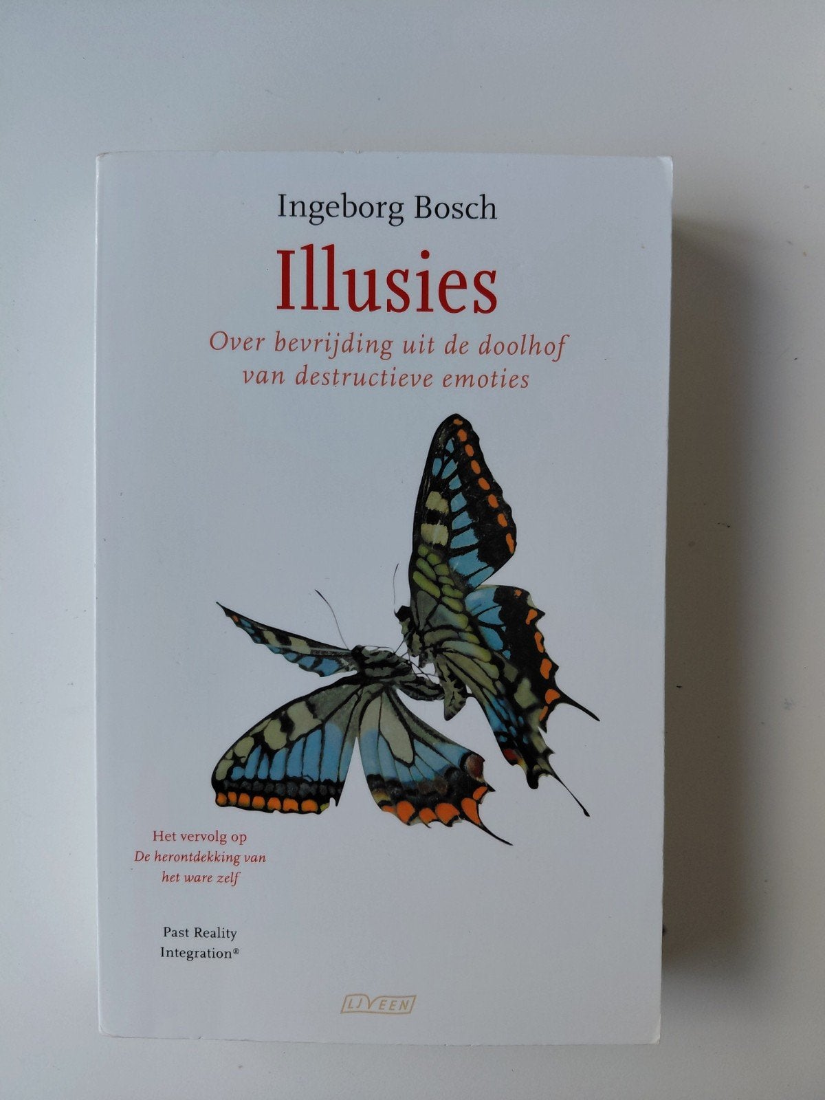 Ìngeborg Bosch - Illusies, Ophalen of Verzenden, Zo goed als nieuw, Ìngeborg Bosch