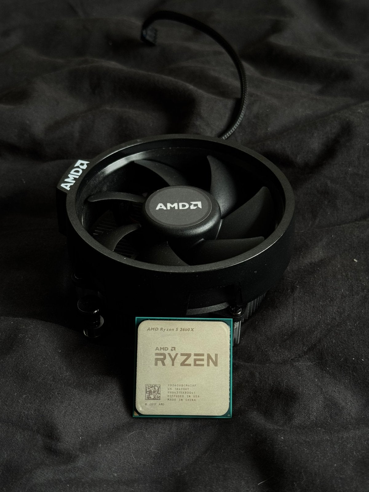 AMD ryzen 5 2600x + stock cooler, Computers en Software, Processors, 6-core, Gebruikt, Socket AM4, 3 tot 4 Ghz