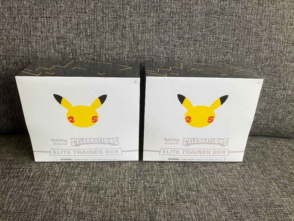 2x Pokemon 25th Celebrations Elite Trainer Box ETB, Ophalen of Verzenden, Nieuw, Overige typen